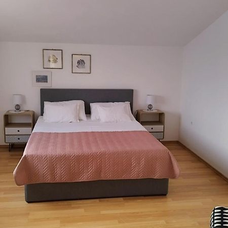 Apartment Mare Vrsi Zewnętrze zdjęcie